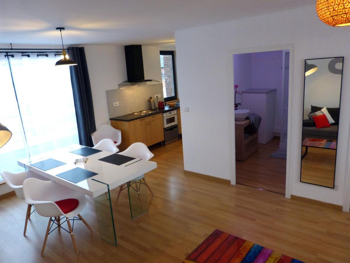 Le 99B Modern Apartment Queen Size Bed Connected Tv Hallennes-lez-Haubourdin Exterior foto